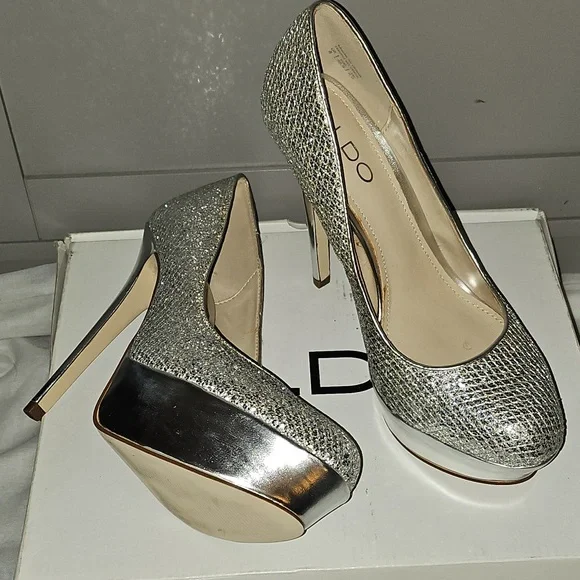 Aldo Fran Silver Platform Heels Size 8 - Picture 13 of 16